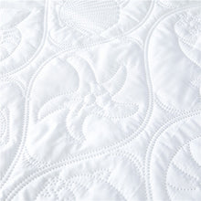Load image into Gallery viewer, Waterproof Mattress Protector